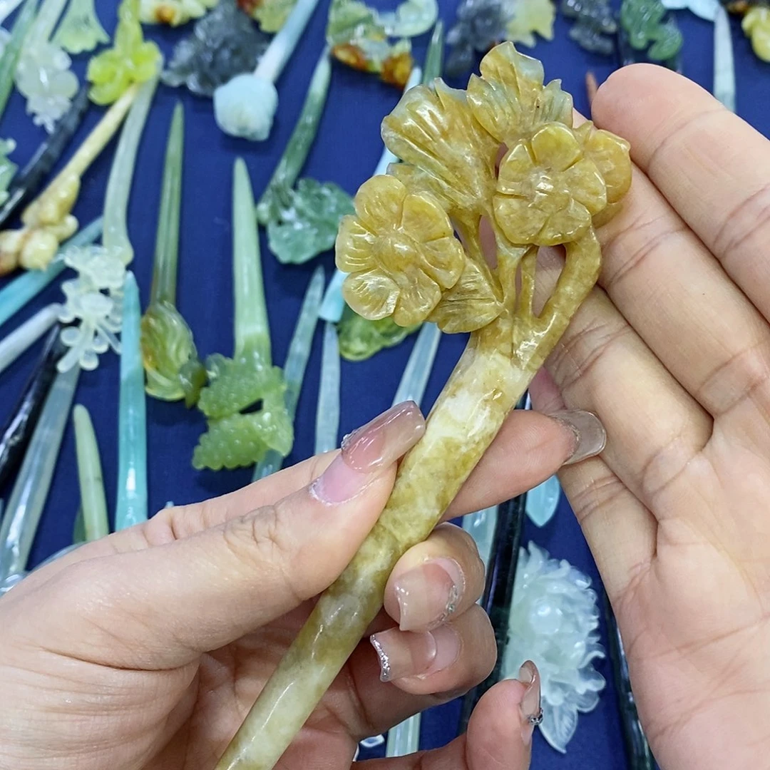 蛇纹石玉发簪未镶嵌