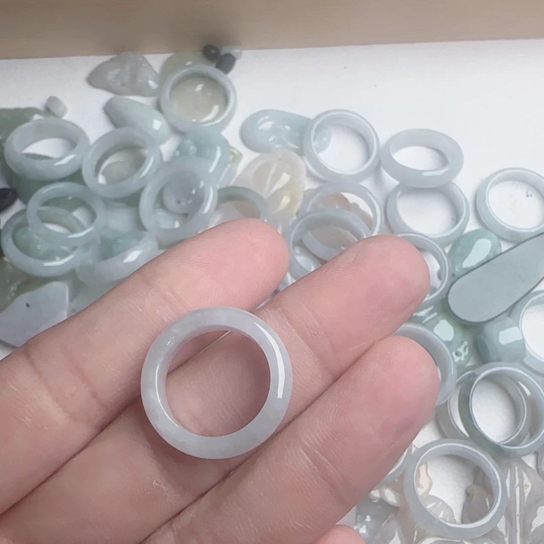 翡翠未镶嵌颈饰纯天然缅甸a货翡翠