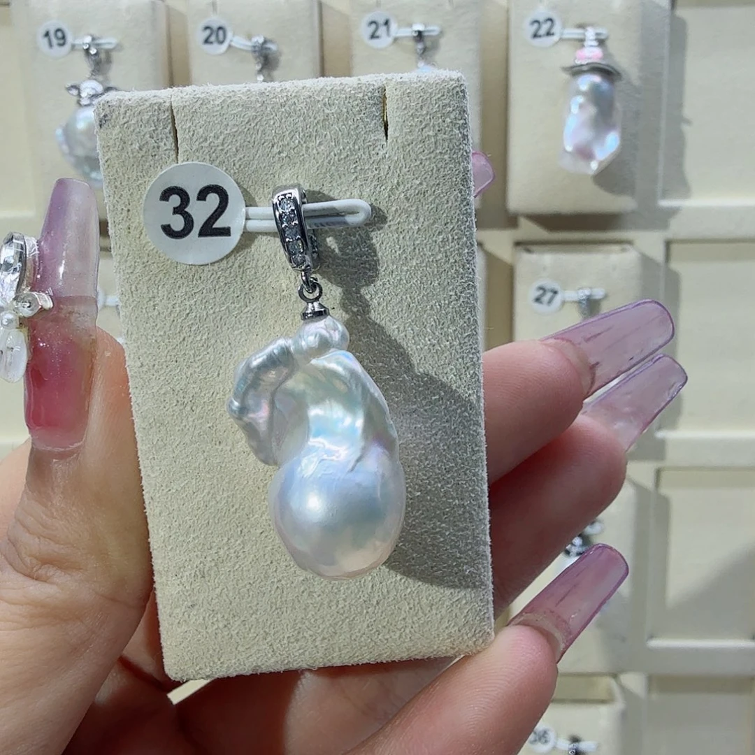 合金淡水珍珠颈饰