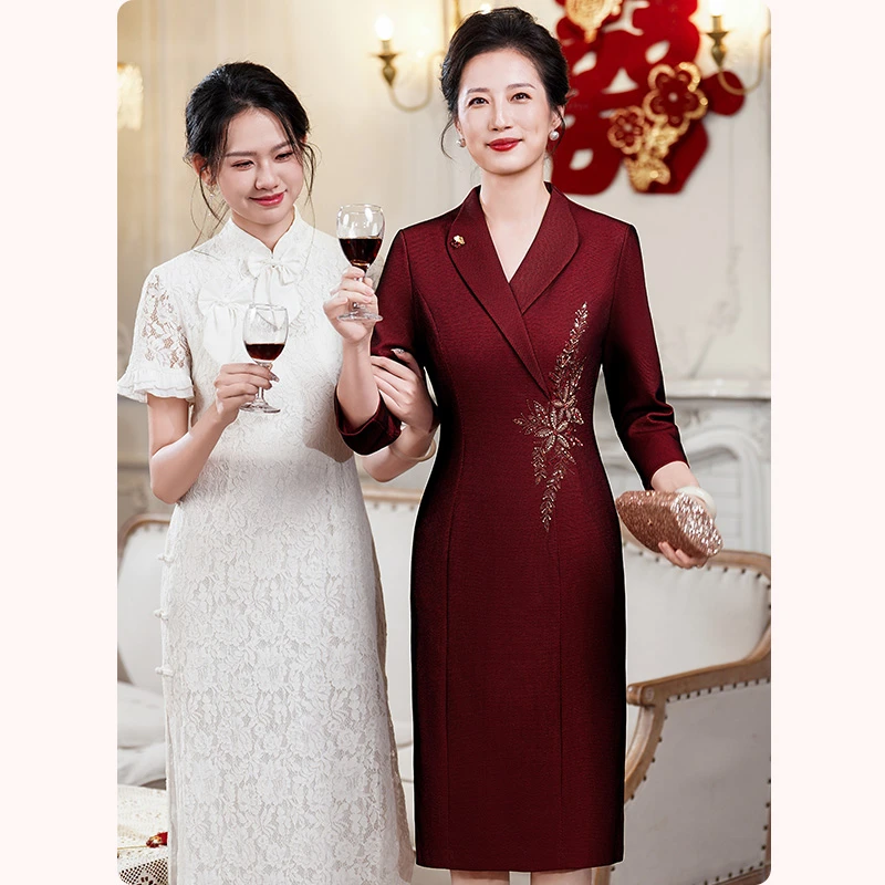 2025新款高贵时尚女装凤尾花绣礼服中国风婚宴订婚宴会敬酒服