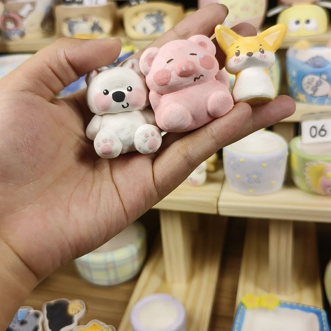 黄***饭西高地小猪狐狸冰箱贴