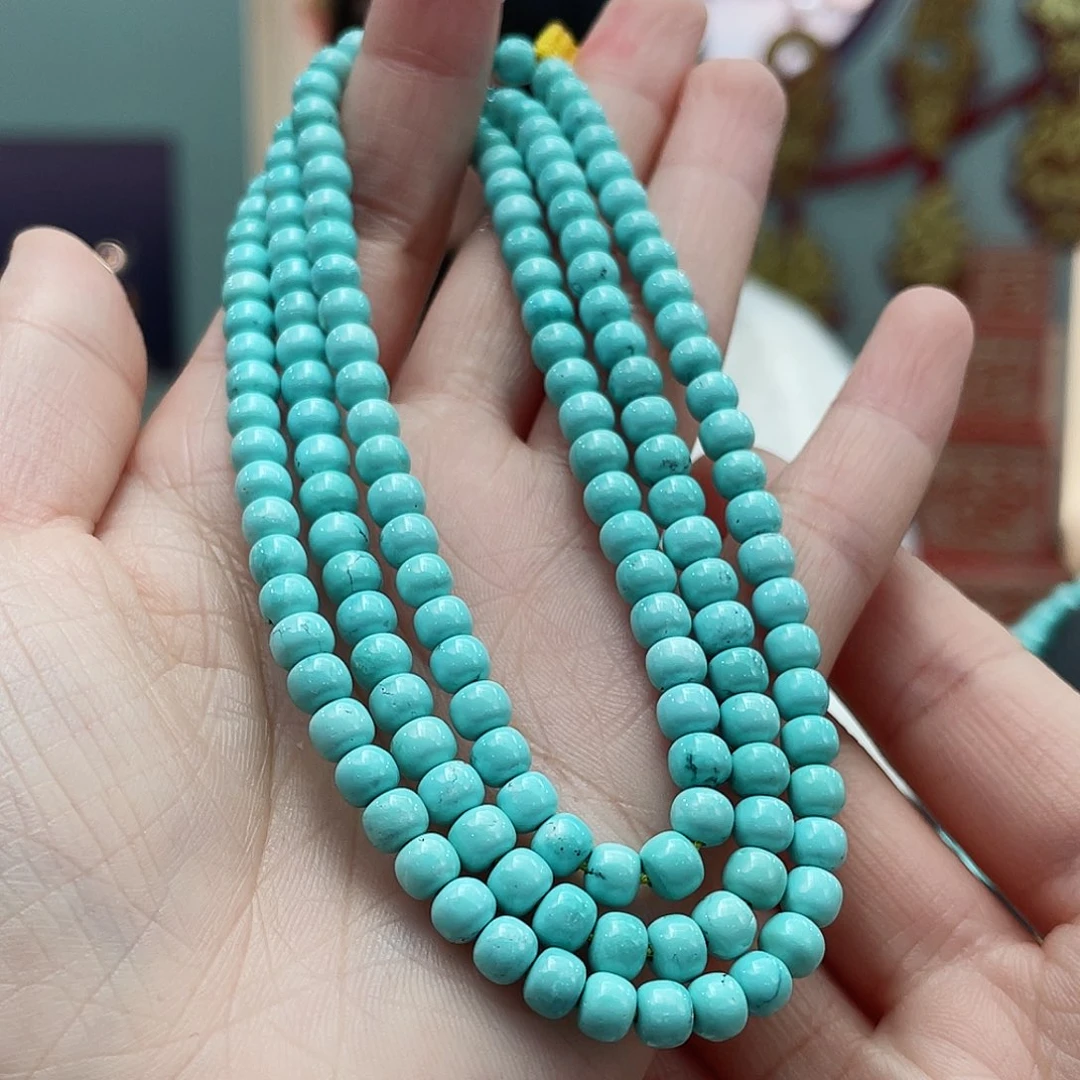 绿松石颈饰未镶嵌