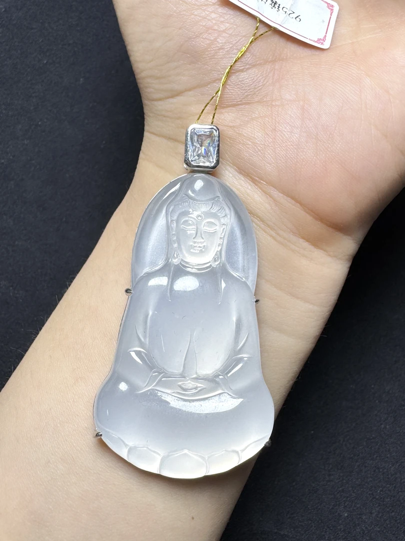 (鼎峰珠宝）天然俄料高冰石英质玉黑钢素衣观音s925银镶