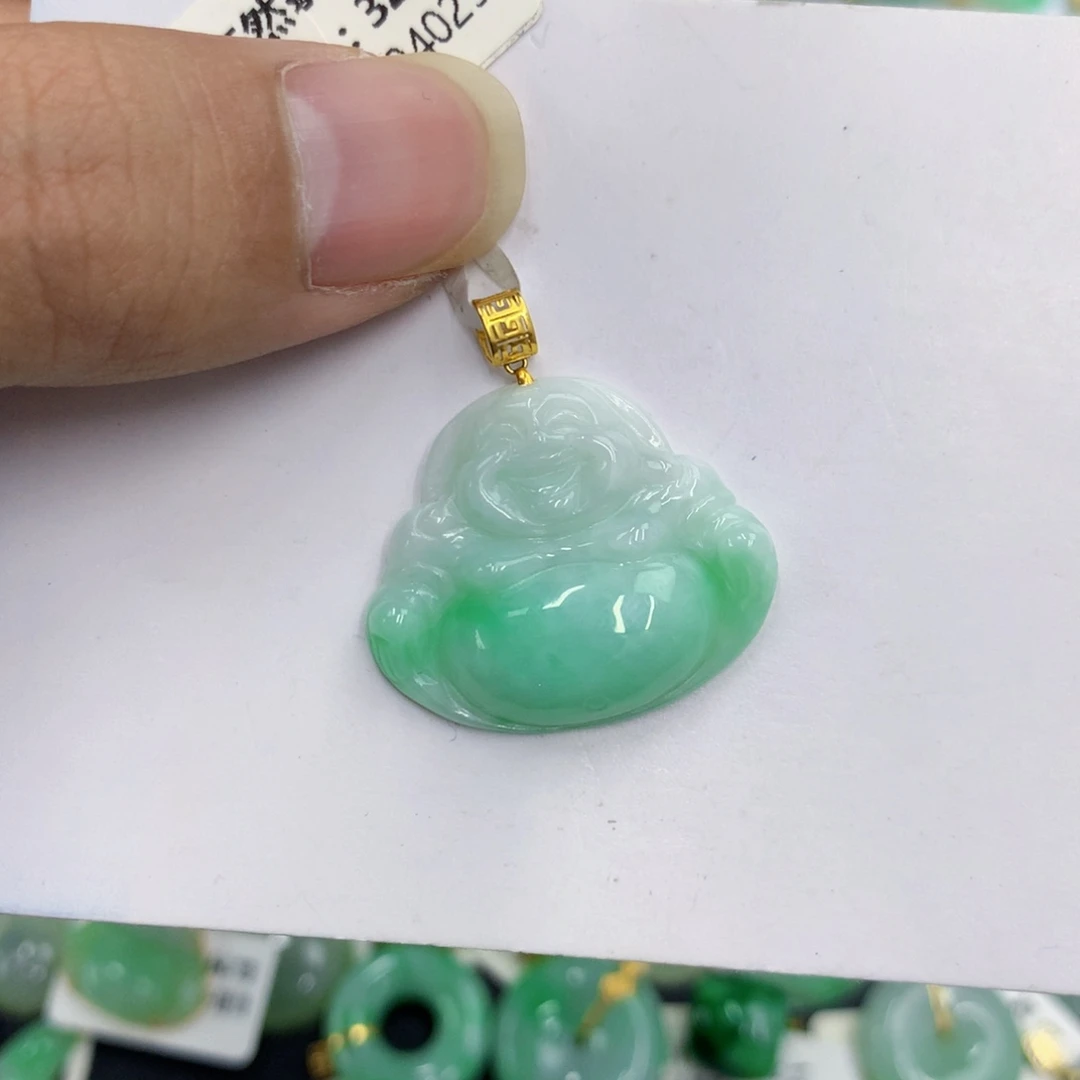 颈饰18K金镶嵌翡翠翡翠