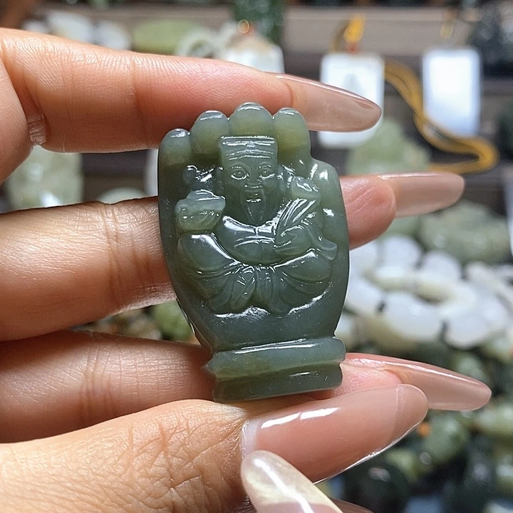 和田玉未镶嵌挂件