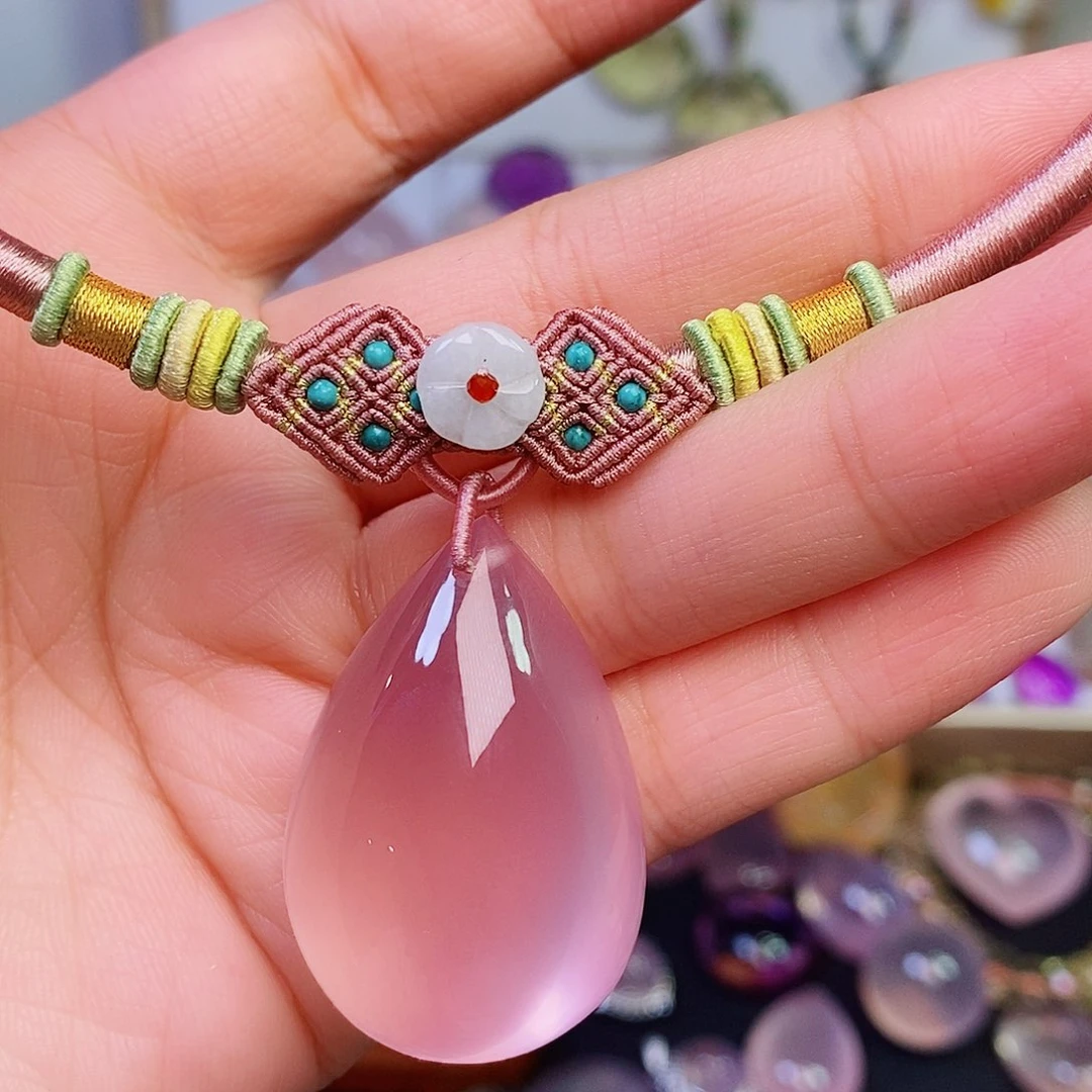 水晶吊坠(赠链)未镶嵌