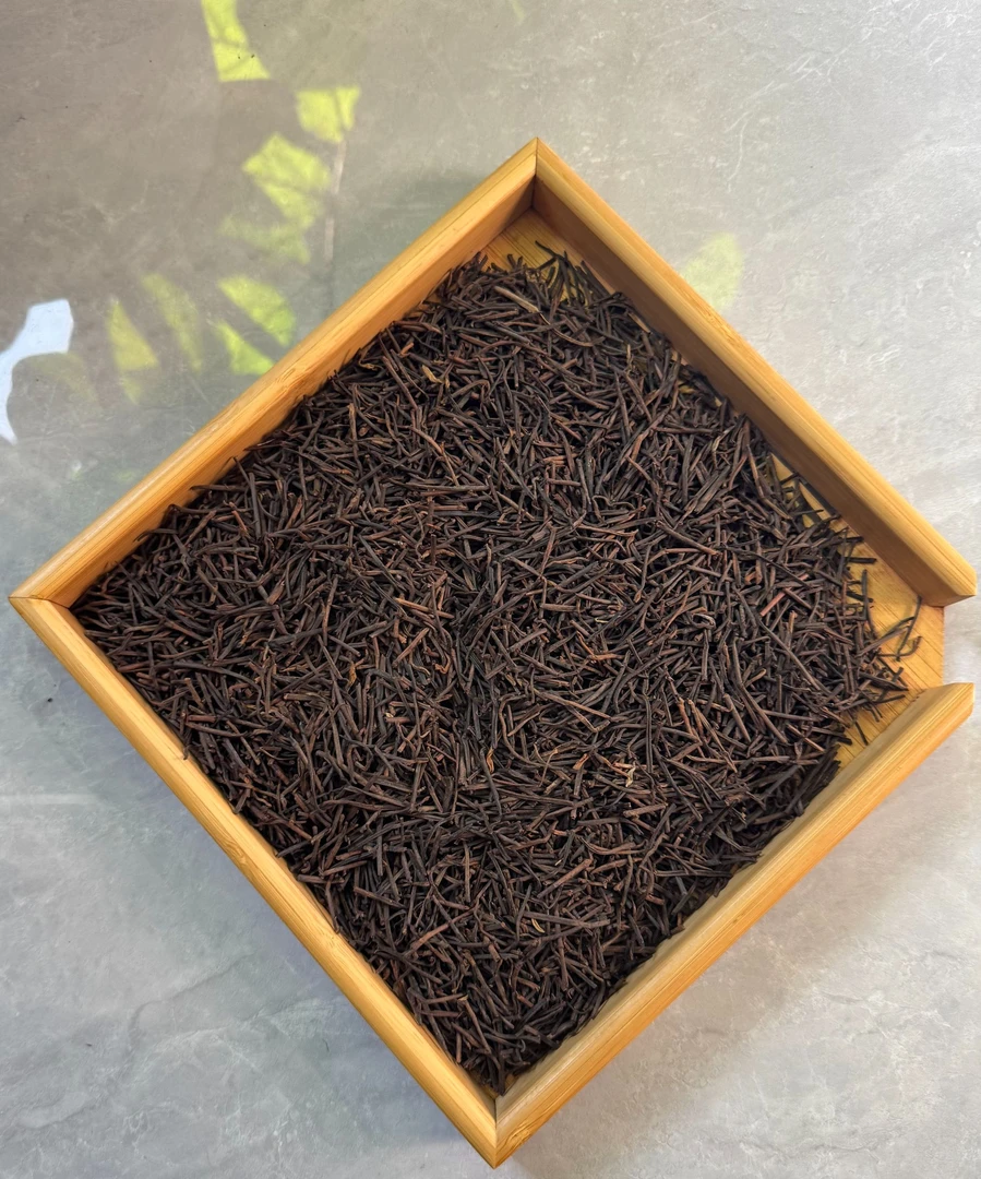 2022梅子箐春茶  茶梗  梗 梗