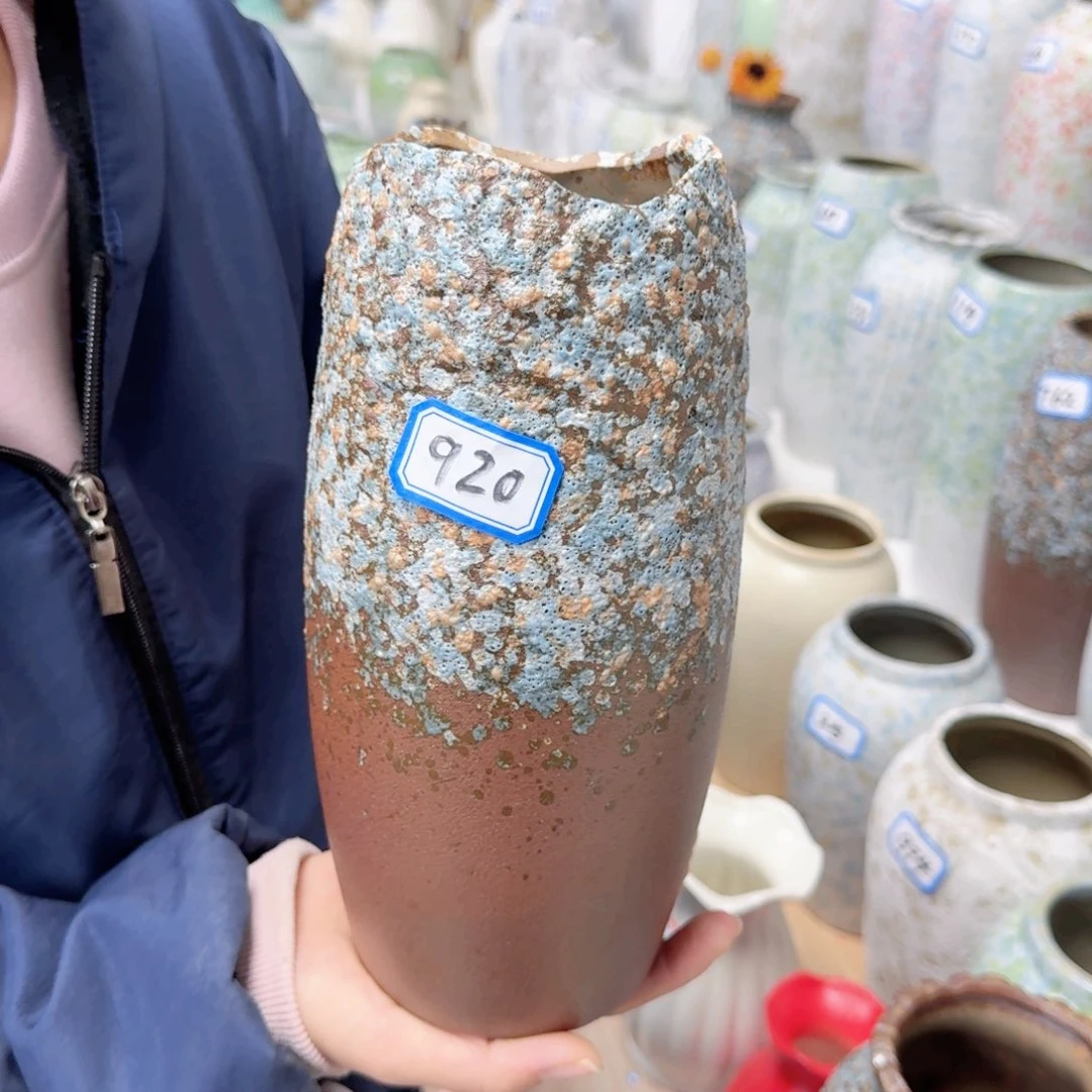 920号陶瓷高24厘米一个