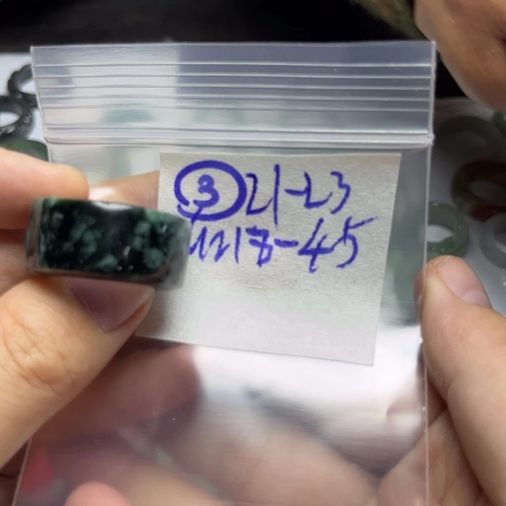 定制翡翠未镶嵌明天