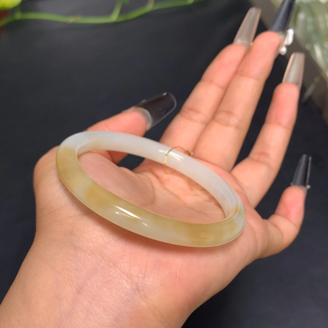 未镶嵌手镯和田玉58