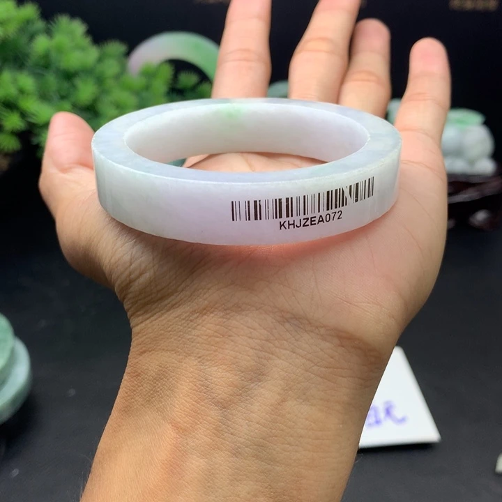 未镶嵌天然翡翠定制翡翠