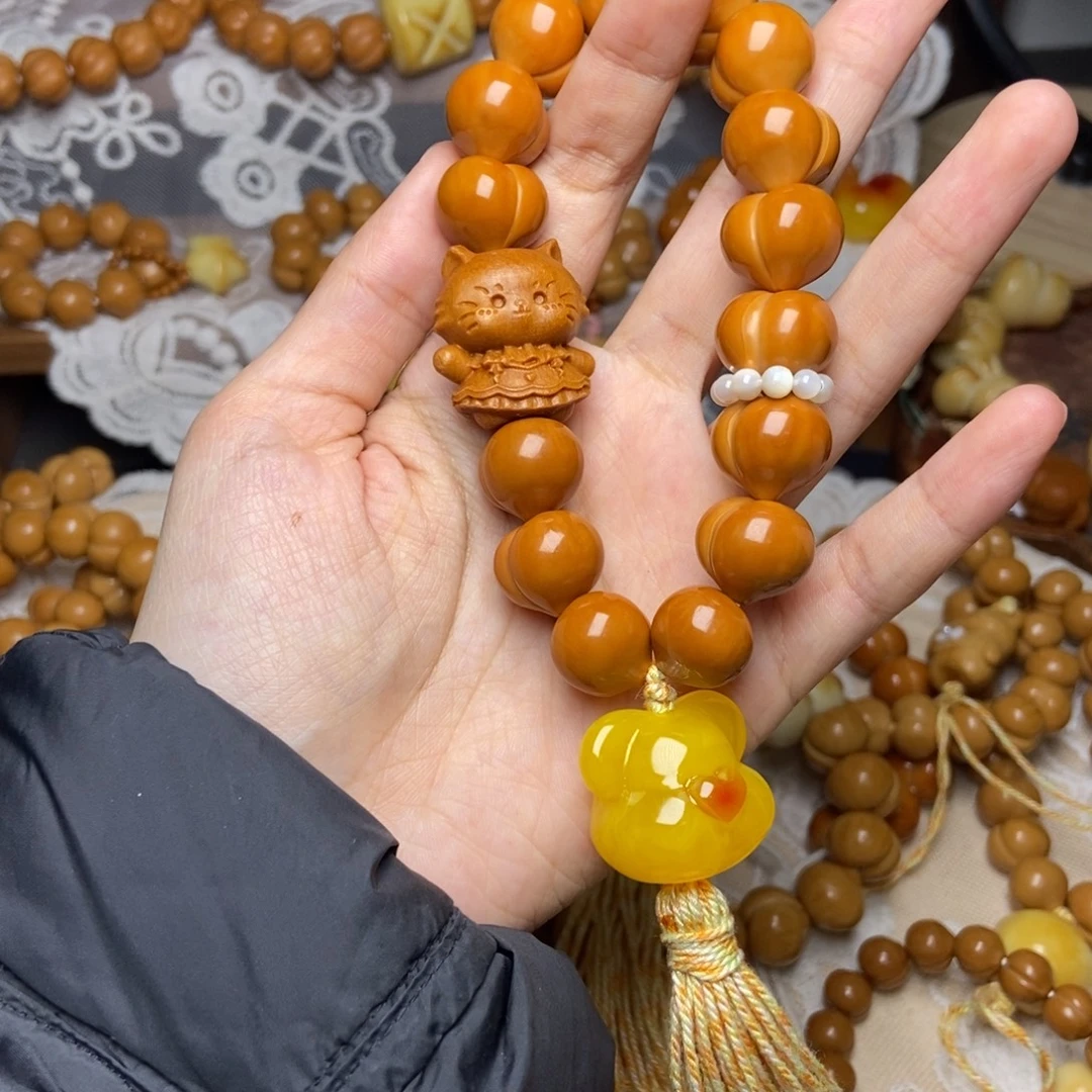 猴头核桃吊坠精工屁桃手持卡16