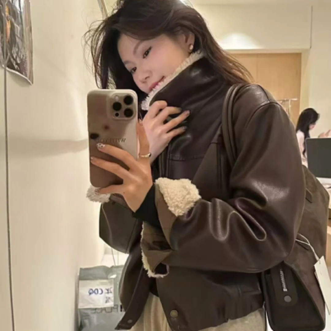 皮衣加绒夹克外套棕色秋冬时尚毛茸茸毛领