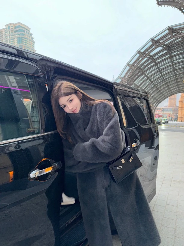 FAY【北威尔士】韩版时尚气质显瘦立领环保毛毛秋冬长款加厚外套