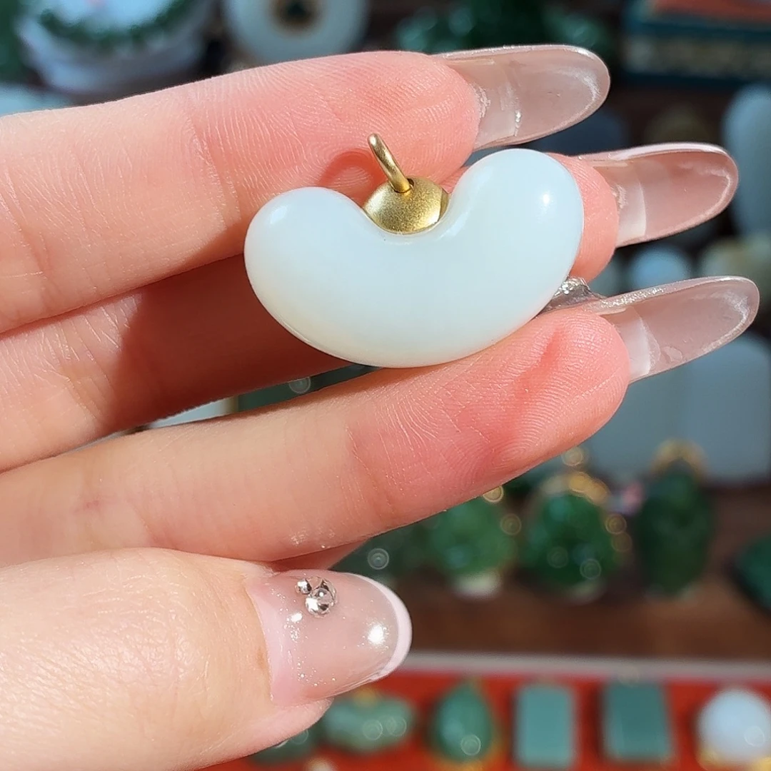 和田玉18K金镶嵌颈饰T