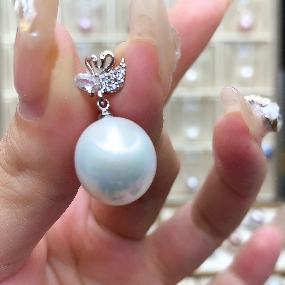 淡水珍珠合金颈饰