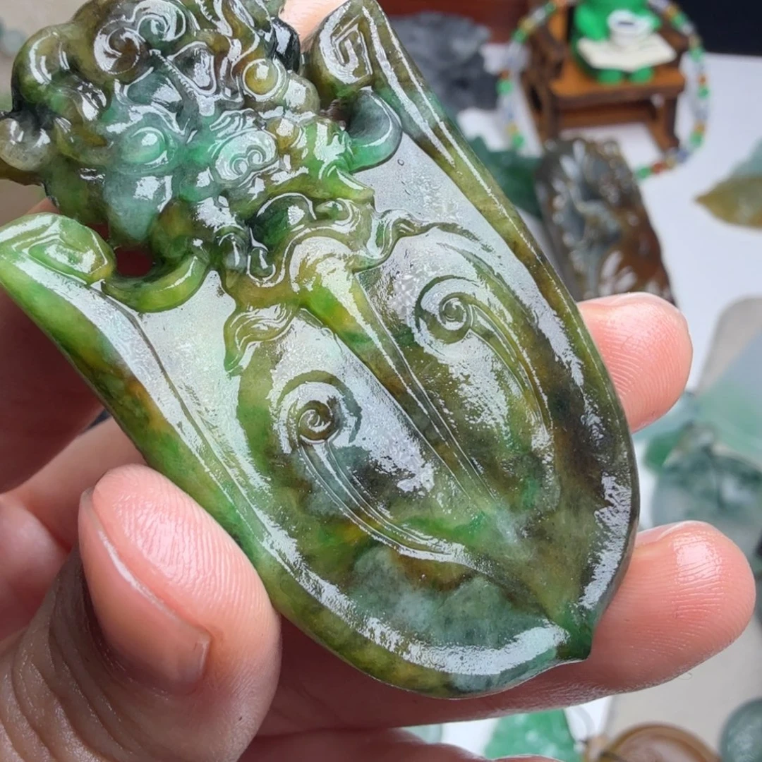 定制翡翠未镶嵌包工