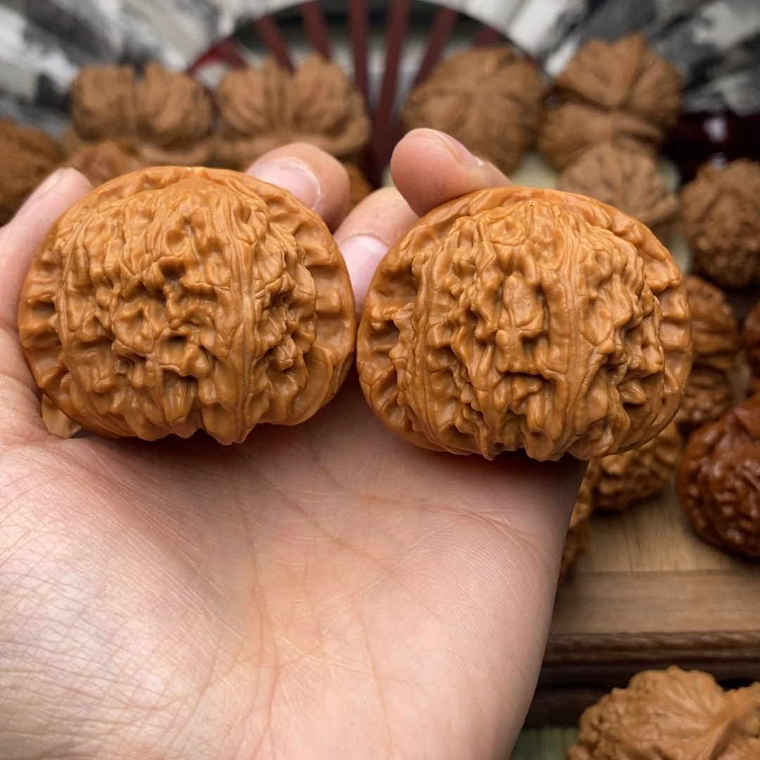 文玩核桃把件185号46白