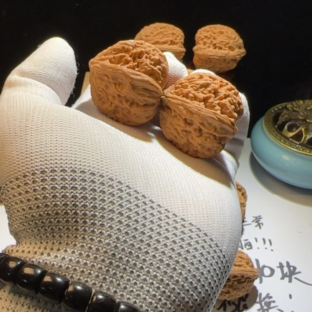 文玩核桃把件风*3号，42拉丝大窝头