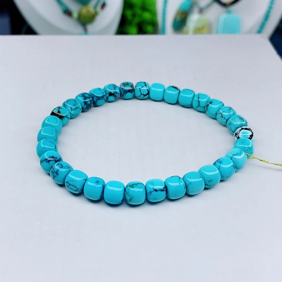 绿松石未镶嵌颈饰