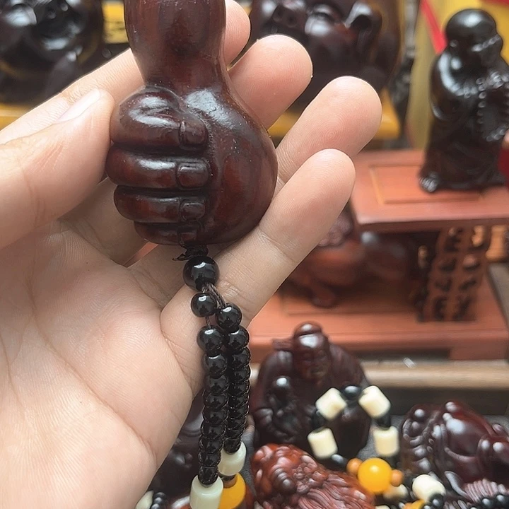 木紫檀红木雕刻大拇哥把件