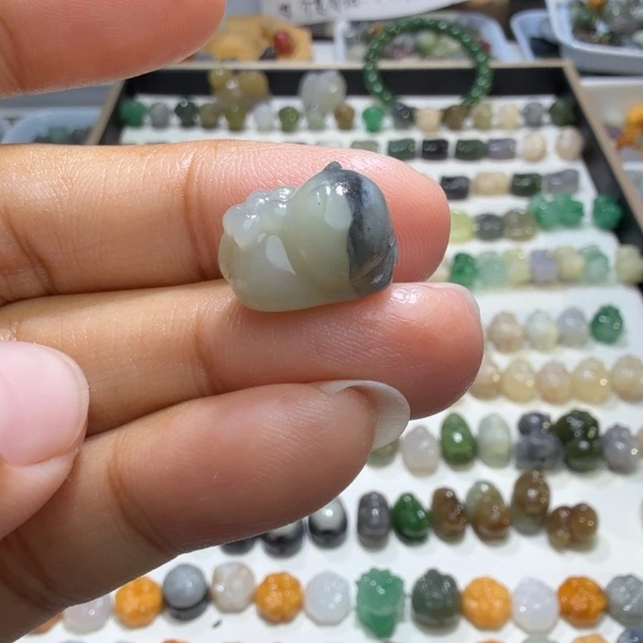 未镶嵌和田玉珠宝半成品