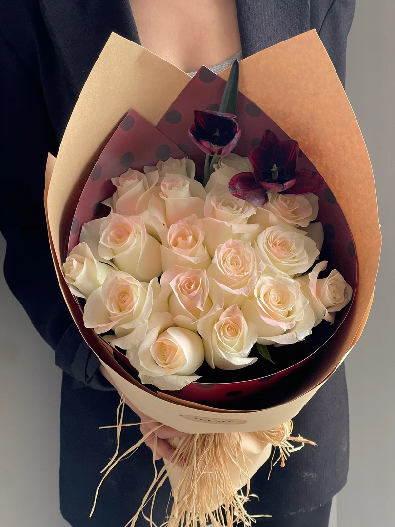 520新款圆舞曲定型片网红波点花束造型片手工diy材料鲜花包装资材