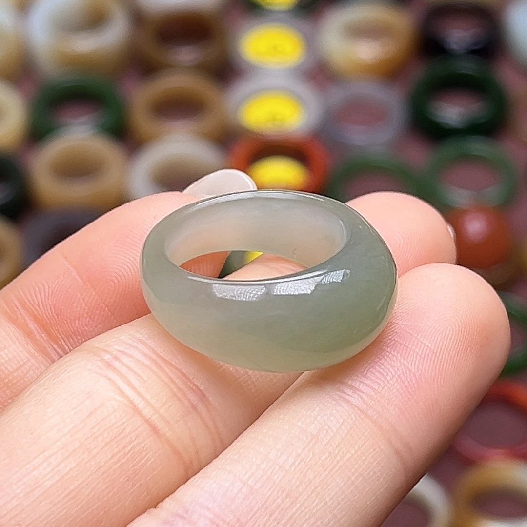 和田玉未镶嵌戒指17.0冰葡萄肉