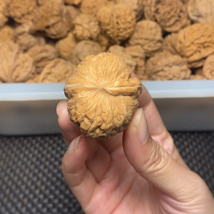 ****人吊坠文玩核桃文玩核桃异形单只