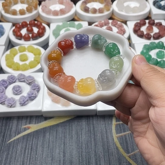 石英质玉（非洲翠）合金手串