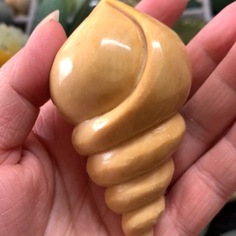 蛇纹石玉未镶嵌手把件