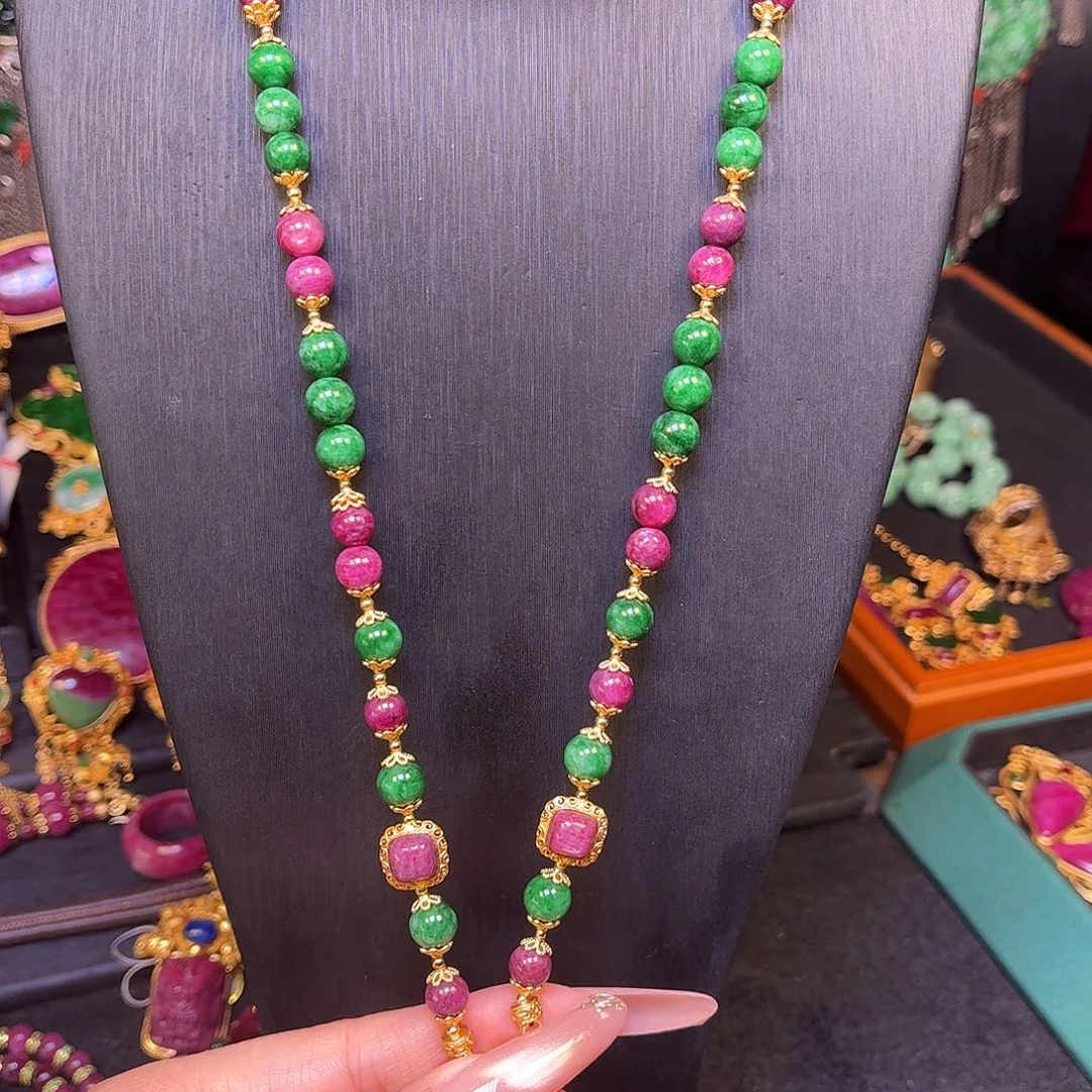 颈饰未镶嵌红宝石