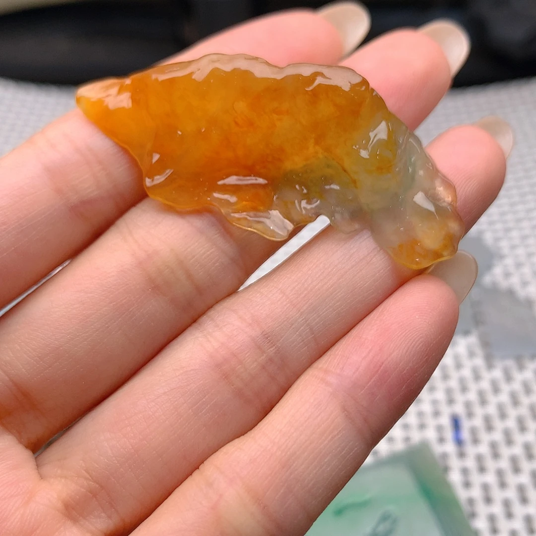 定制翡翠未镶嵌不退不换