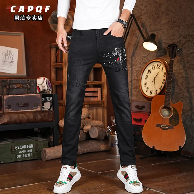 2025夏季新款烫钻黑色牛仔裤男士裤弹力潮流修身小脚百搭潮牌韩版
