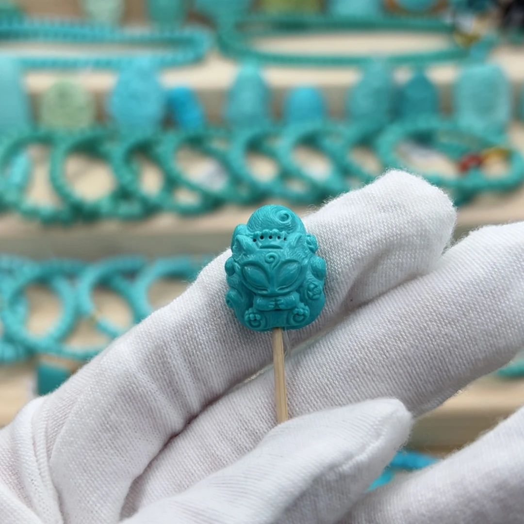 绿松石珠宝奇石未镶嵌