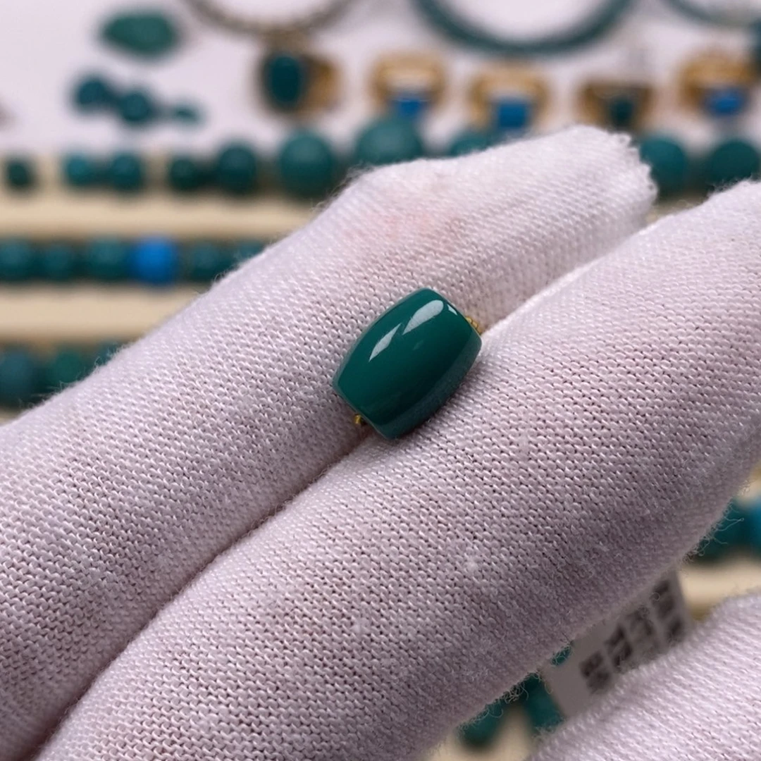 绿松石未镶嵌珠宝奇石桶珠6.9*8.9mm