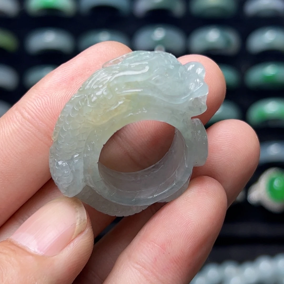 定制翡翠未镶嵌龙戒圈口20号
