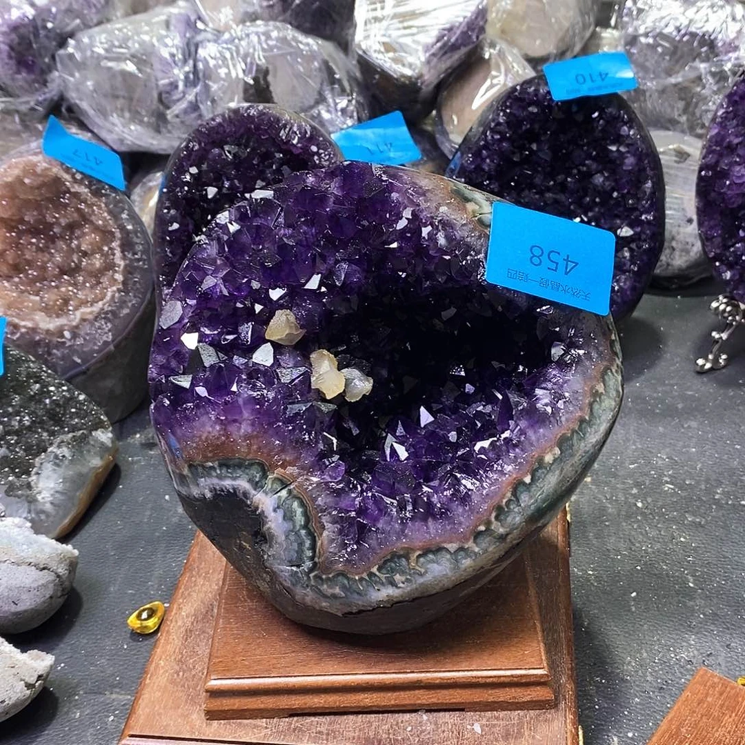 水晶大型摆件（非配饰）未镶嵌