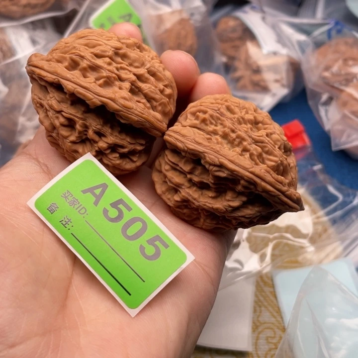 把件文玩核桃核桃