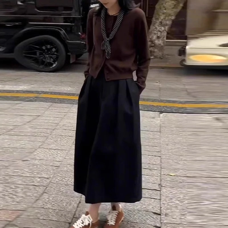 温柔单排扣针织衫上衣春季穿搭一整套高级感显瘦a字半身裙两件套