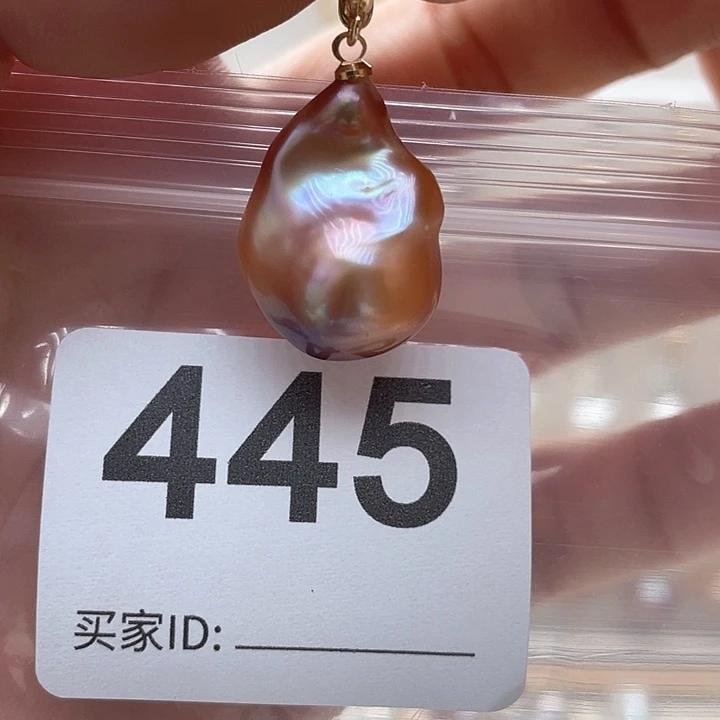 未镶嵌天然珍珠。  漏 漏 漏淡水珍珠