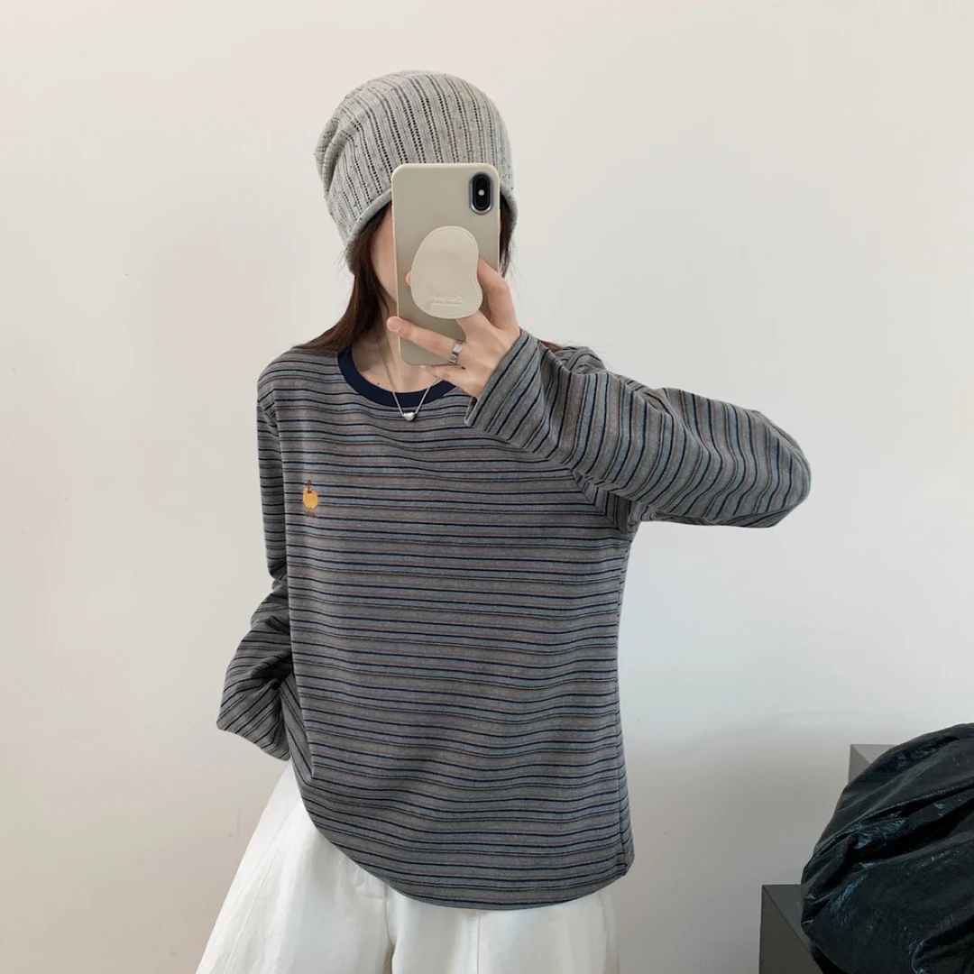 大牙女装- 2546 秋季条纹刺绣小南瓜长袖