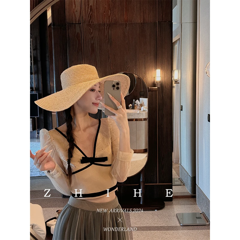 至禾Wonderland【望月纱】静奢优雅V领钉珠绣上衣+撞色网纱半裙