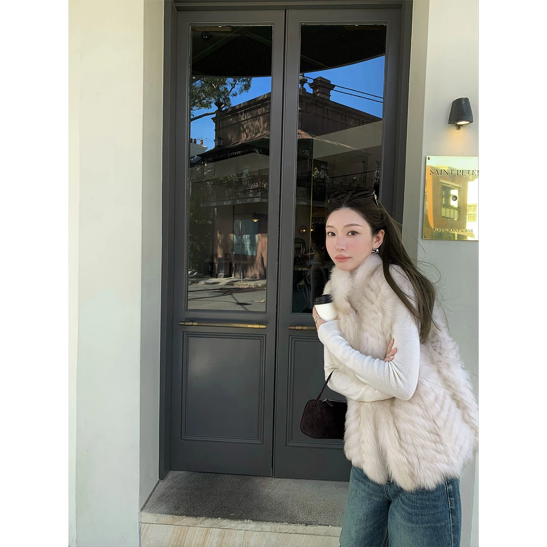 YESWOMEN狐狸毛马甲·芬兰saga皇冠保暖马甲外套 XY0059A4384