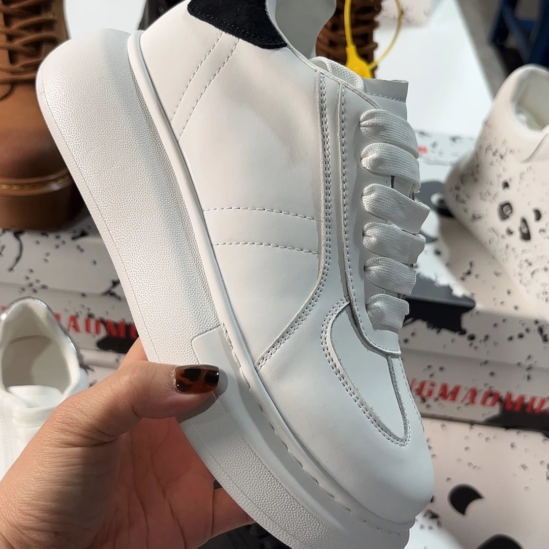 38 男秒拍秒付，喜欢就拍。