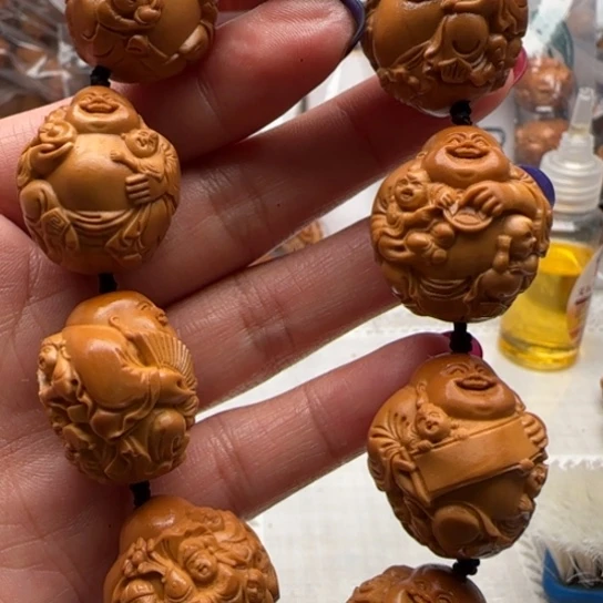 手串橄榄核橄榄雕工艺与
