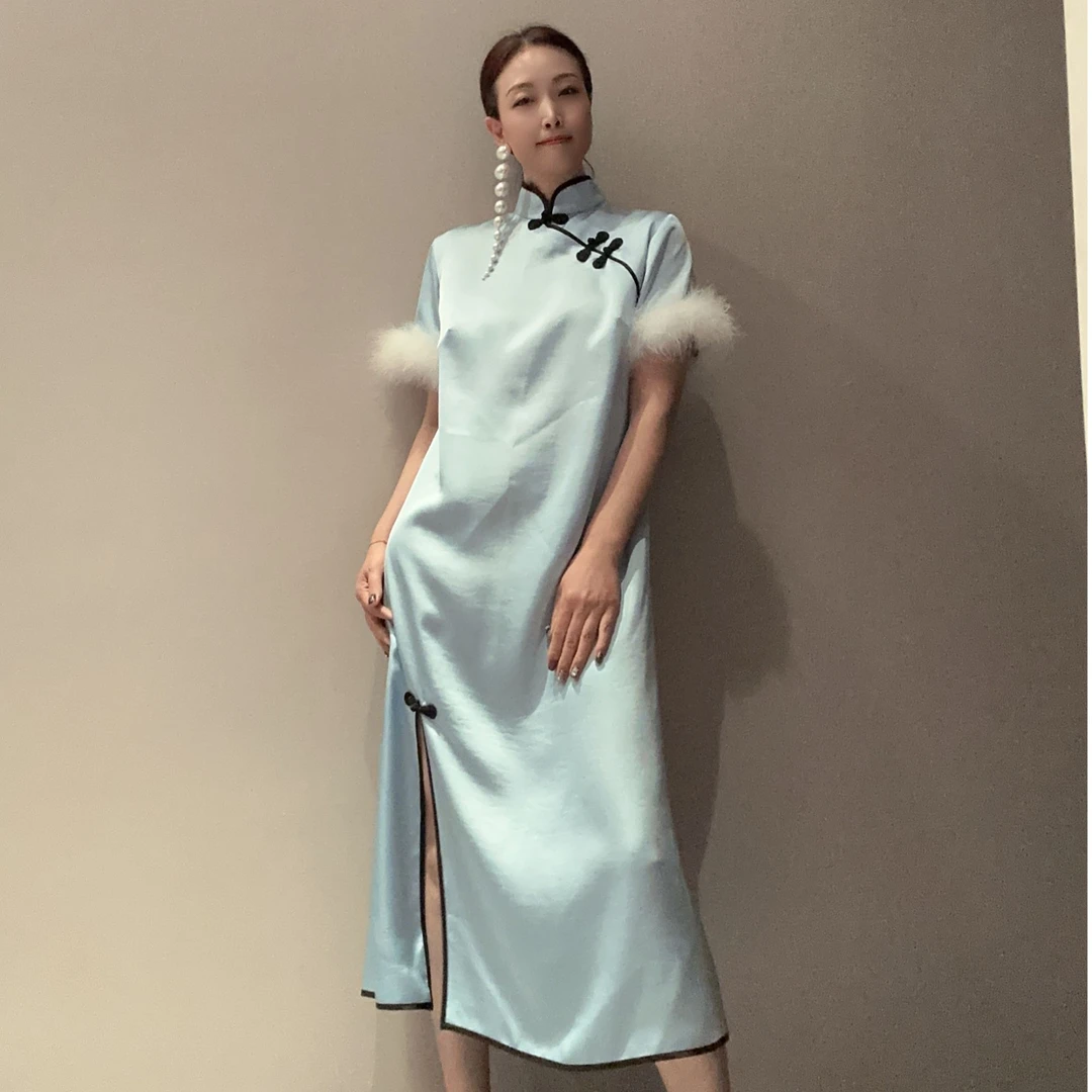 轻奢高定浅蓝色格调羽毛袖中长款旗袍连衣裙MD10287