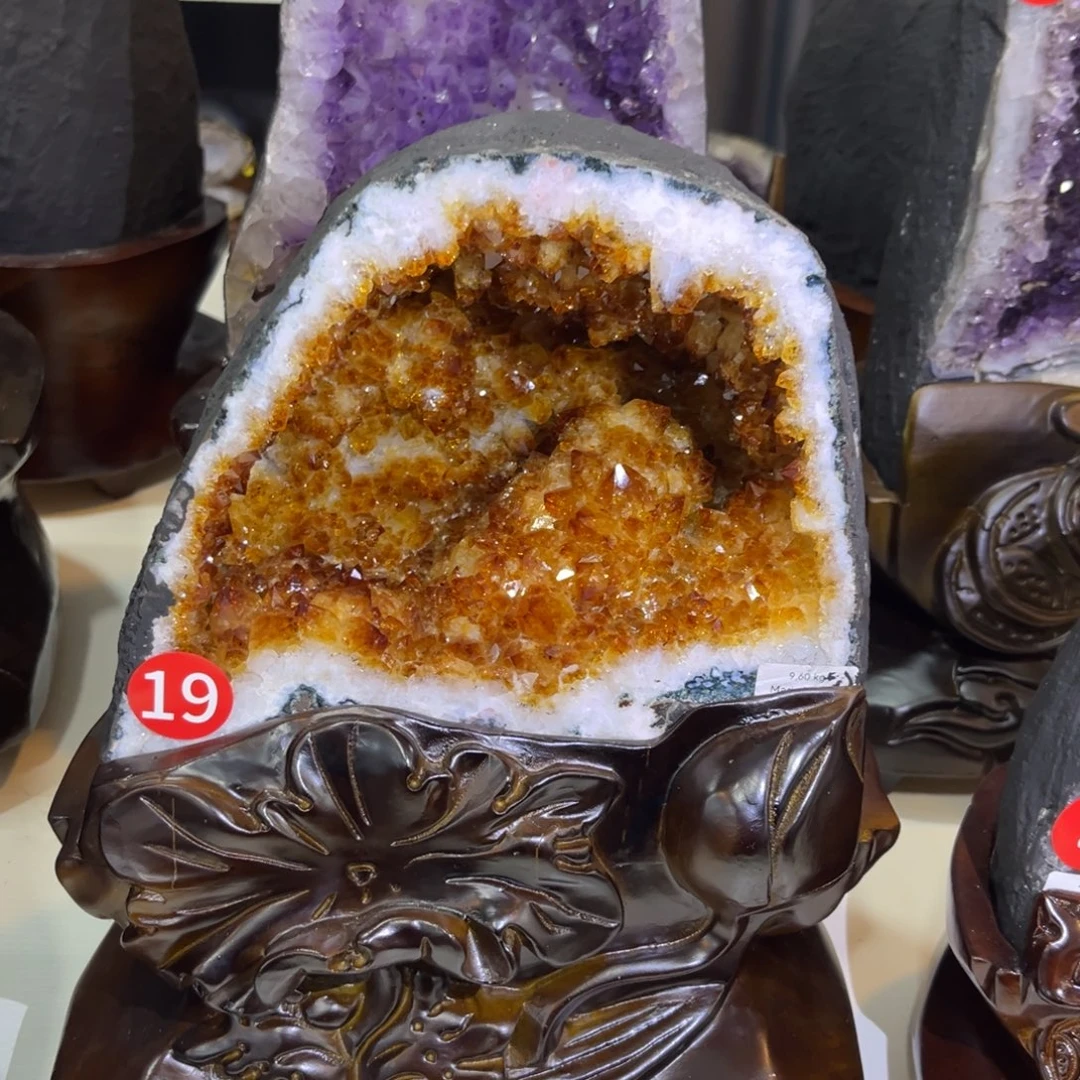 紫晶未镶嵌摆件水晶