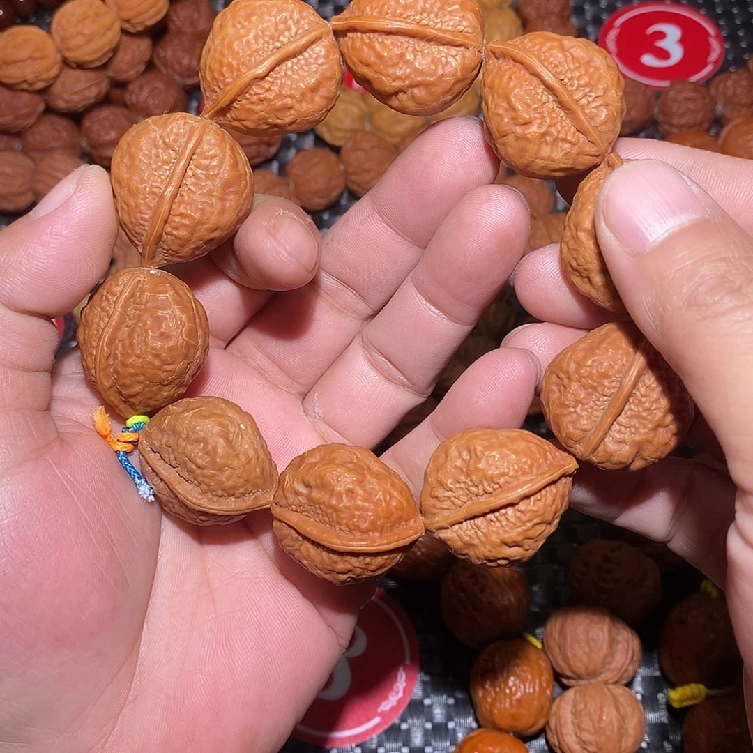 文玩核桃手串异形