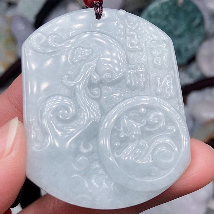 颈饰未镶嵌翡翠w